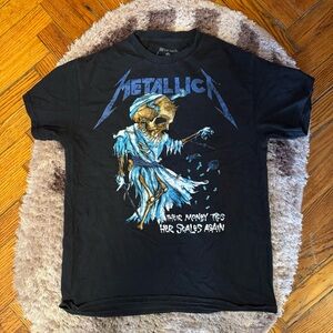Vintage Metallica T Shirt 2007. Size Medium